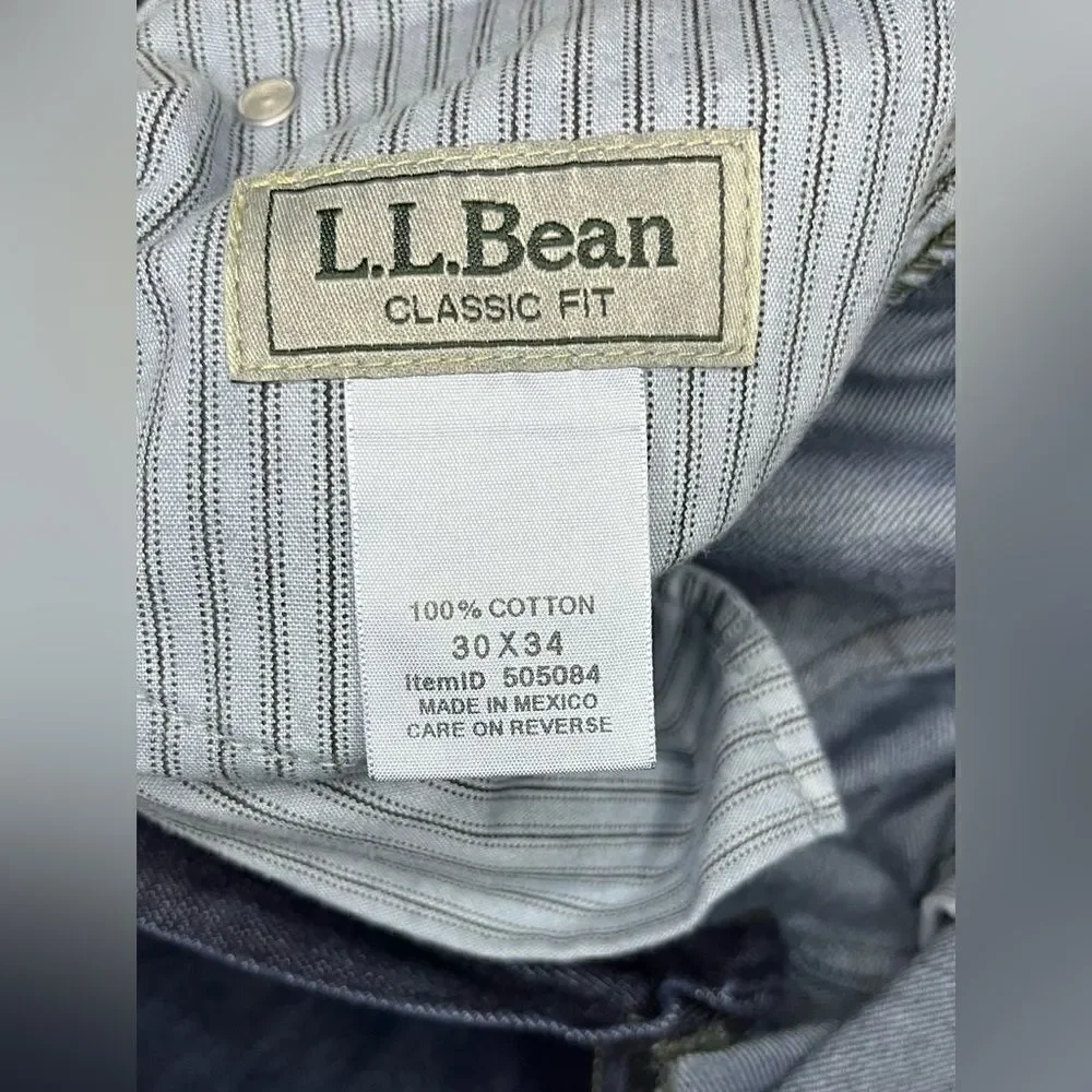 L.L Bean Classic Fit dark washed denim sz 30X34